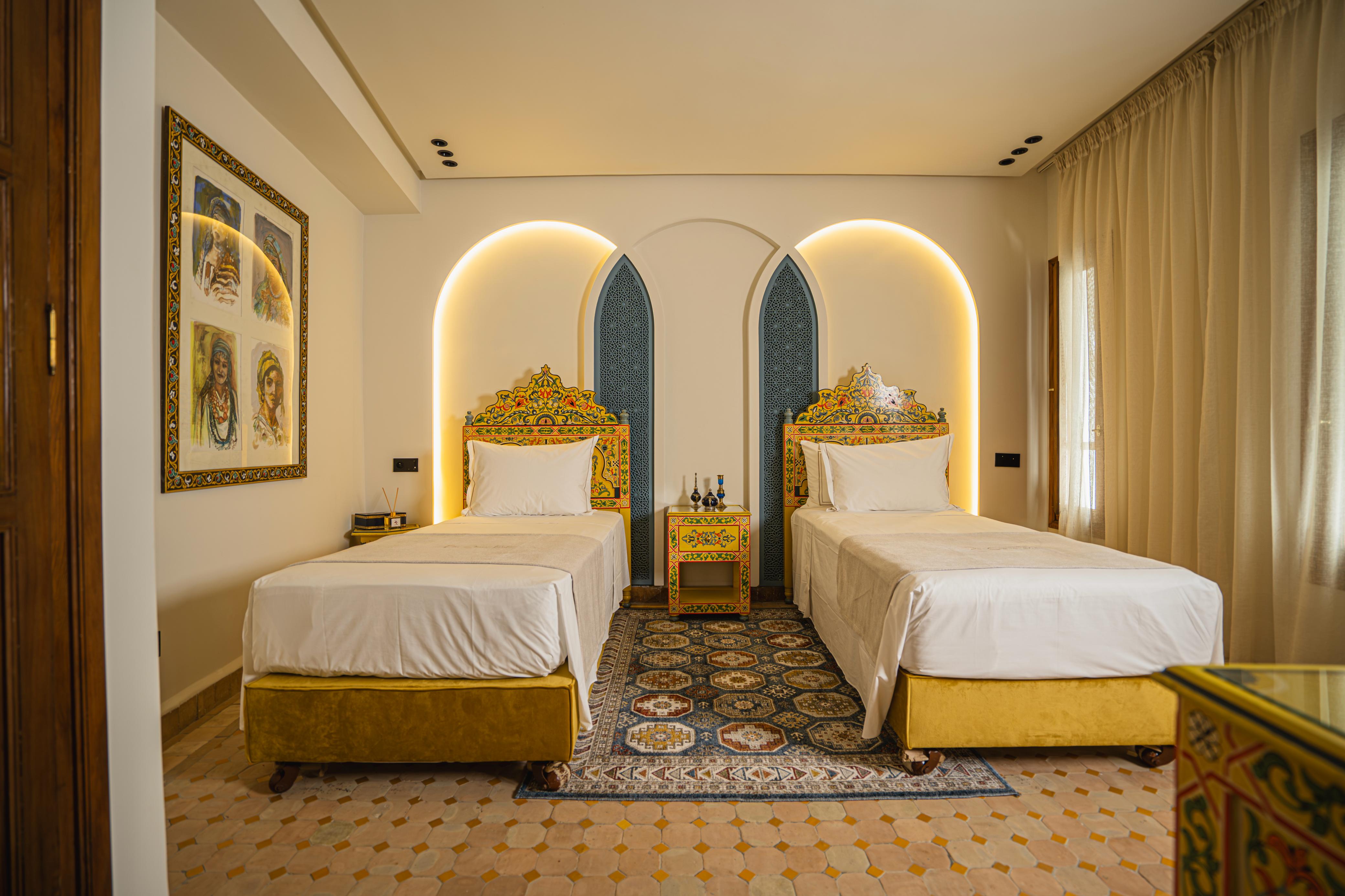 SAFRAN TWIN ROOM - Image 1